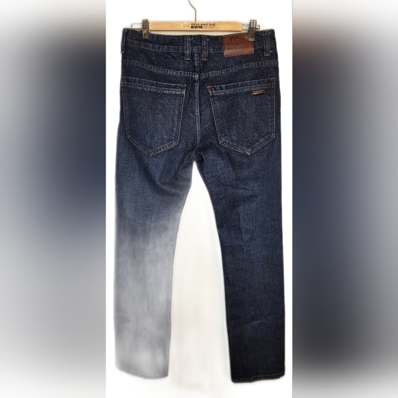 Ralph Lauren Polo Jeans.  Straight Leg, 32 Waist, Med Dark Wash - Picture 2 of 10